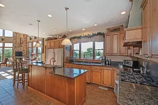 166 McKay Rd, Clinton Township, PA 16056 - Photo 14