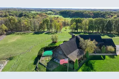 166 McKay Rd, Clinton Township, PA 16056 - Photo 2