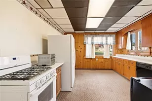 372 Lincoln St, Somerset Boro, PA 15501 - Photo 18