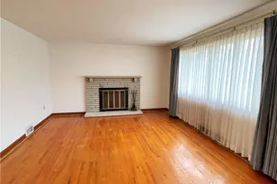 1602 Zeuger St, Pittsburgh, PA 15116 - Photo 4