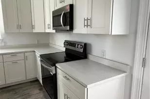 228 Mayflower St, Pittsburgh, PA 15206 - Photo 8