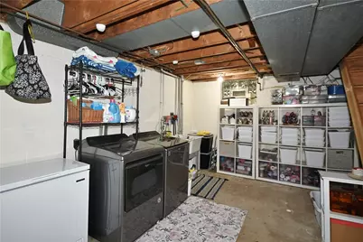 417 Beckman Dr, McKeesport, PA 15132 - Photo 10