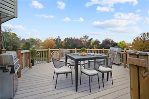 172 E Edgewood Dr, Peters Township, PA 15317 - Photo 4