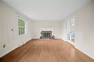 172 E Edgewood Dr, Peters Township, PA 15317 - Photo 6