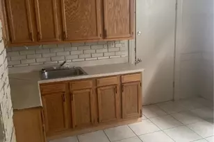 203-205 Maple St, Kittanning, PA 16201 - Photo 4