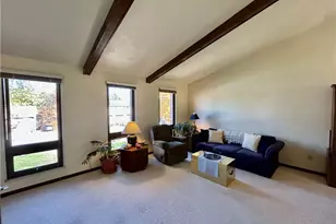 26 W White Oak Dr, Delmont, PA 15626 - Photo 8