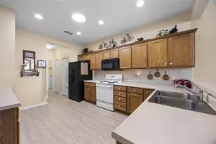 2051 Winchester Ct, Connoquenessing Township, PA 16053 - Photo 16