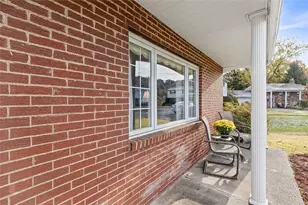 2871 Hastings Dr, Lower Burrell, PA 15068 - Photo 4