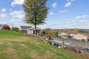 1187 Lakeview Dr, Unity Township, PA 15650 - Photo 28