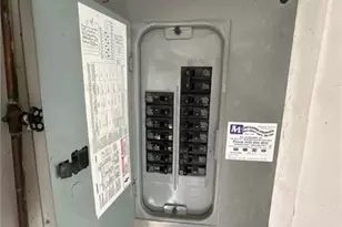 609 Large Ave, Clairton, PA 15025 - Photo 42