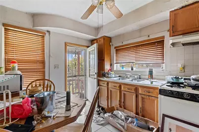 609 Large Ave, Clairton, PA 15025 - Photo 34