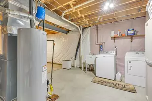 243 Edgewood Dr, Brighton Township, PA 15009 - Photo 28