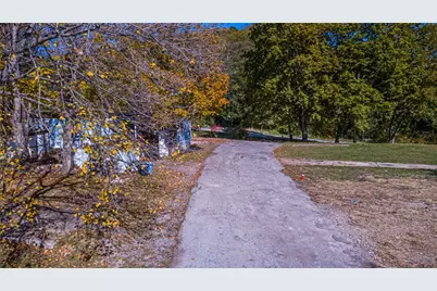 18 Grove Avenue, New Brighton, PA 15066 - Photo 16