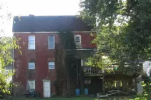 207-209 N 2nd St, West Newton, PA 15089 - Photo 4