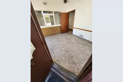 6300 Forward Ave, Pittsburgh, PA 15217 - Photo 14