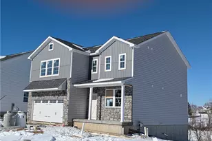 121 Victoria Dr, Findlay Township, PA 15108 - Photo 2