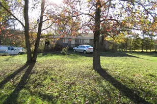 312 Leslie Rd, Middlesex Township, PA 16059 - Photo 8