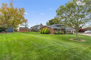 1 St Andrews Dr, Patterson Township, PA 15010 - Photo 48