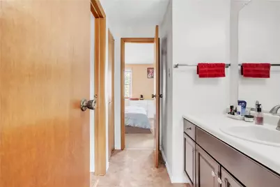 6 Hennig Dr, Pittsburgh, PA 15236 - Photo 34