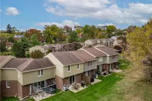 6 Hennig Dr, Pittsburgh, PA 15236 - Photo 14