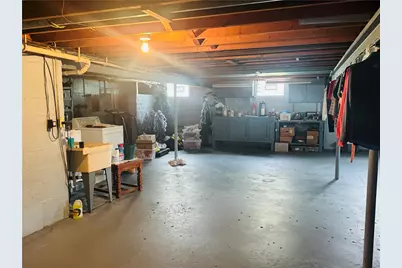 912 Lynn St, New Castle, PA 16101 - Photo 24