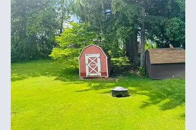 912 Lynn St, New Castle, PA 16101 - Photo 4