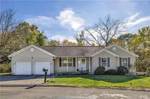 2201 13th St, Patterson Township, PA 15010 - Photo 1