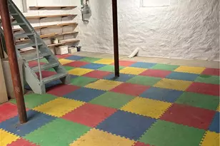 998 Greenfield Ave, Pittsburgh, PA 15217 - Photo 18