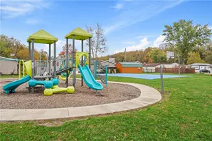 133 Valleyview, Finleyville, PA 15332 - Photo 18