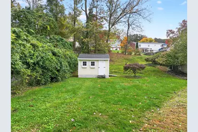 910 Burchfield Rd, Pittsburgh, PA 15101 - Photo 6