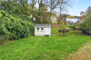 910 Burchfield Rd, Pittsburgh, PA 15101 - Photo 6