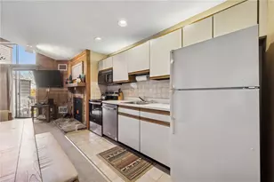 X7 Sunridge Dr, Seven Springs, PA 15622 - Photo 8