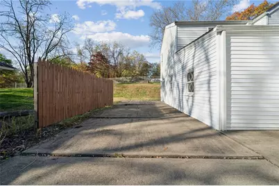 1010-1012 Government Road, Penn Twp, PA 15642 - Photo 18