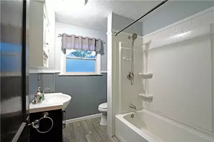 1601 Boundary St, Aliquippa, PA 15010 - Photo 22