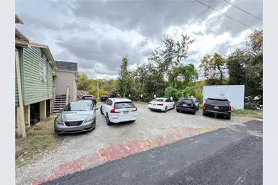 439 S Maple Ave, Greensburg, PA 15601 - Photo 22