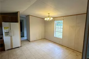 264 Hanover Kendall Rd, Hanover Township, PA 15026 - Photo 4