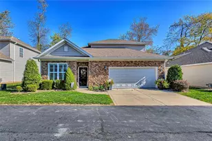 314 N Tuscan Way, Hempfield Township, PA 15601 - Photo 1