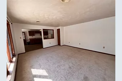 2695 W Chestnut St #2, Canton Township, PA 15301 - Photo 6