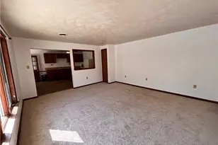 2695 W Chestnut St, Canton Township, PA 15301 - Photo 6