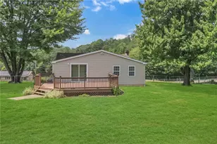 143 Inman Dr, Daugherty Township, PA 15066 - Photo 28