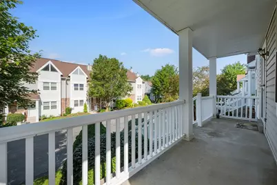 162 Old Village Ln, Bethel Park, PA 15102 - Photo 4