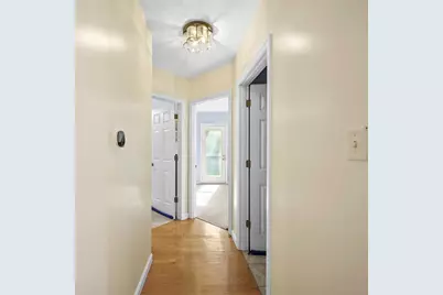 162 Old Village Ln, Bethel Park, PA 15102 - Photo 12