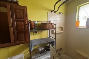 269 Lansdowne Dr, Pittsburgh, PA 15147 - Photo 12