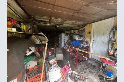 269 Lansdowne Dr, Pittsburgh, PA 15147 - Photo 46