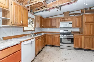 145 Shelby Ln, Washington Township, PA 15613 - Photo 10