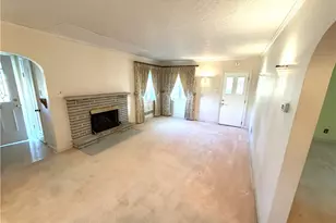 833 E Hill Dr, New Kensington, PA 15068 - Photo 8