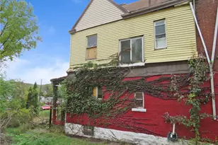 300 Winston St, Pittsburgh, PA 15207 - Photo 2
