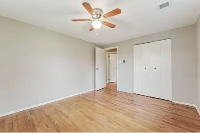 8232 Steubenville Pike, North Fayette, PA 15057 - Photo 16