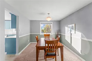 1256 Manor Dr, Pittsburgh, PA 15241 - Photo 6