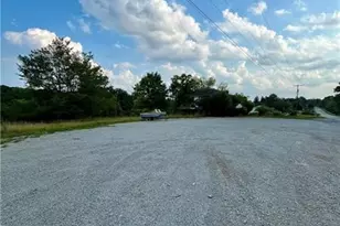 1054 Eldersville Rd, Jefferson, PA 15021 - Photo 6